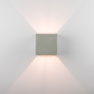 180023 WALL LIGHT